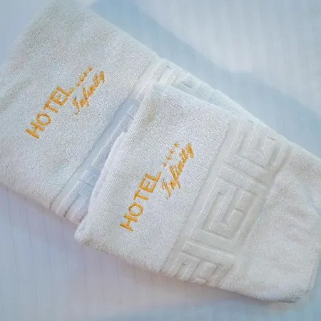 H Infinity Mamaia Nord 3*