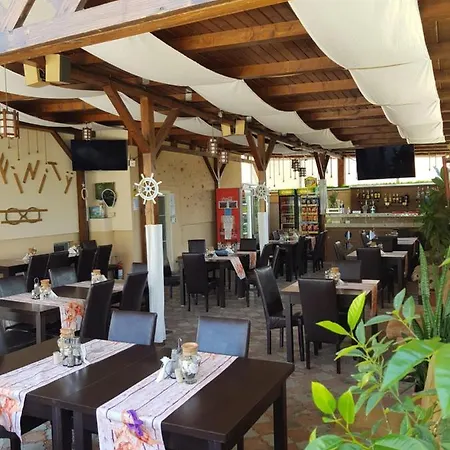 H Infinity Mamaia Nord 3* Năvodari