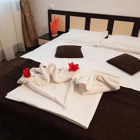 H Infinity Mamaia Nord 호텔