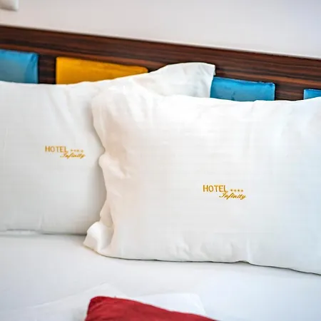 ホテル H Infinity Mamaia Nord
